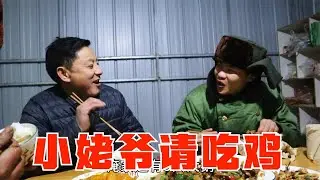 胖哥帶鵬鵬去喬爸家抓老公雞，上躥下跳雞飛狗跳，真是太不容易了【小喬家胖大哥】