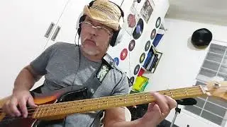 TORETE (Bass-along to the recorded track by  Moonstar88)