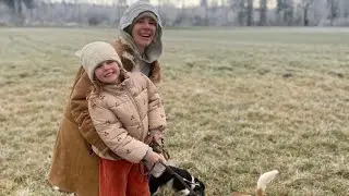 Grace, Boundaries & the Art of Peaceful Family Gatherings 💛  GGC December 16th 2025