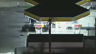 LA police chase suspect stops for gas