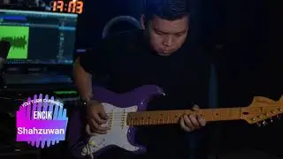 Fender Jimi Hendrix Stratocaster UltraViolet&bull;