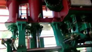 CHIEF WAWATAM (1911) Ship's Triple Expansion Steam Engine 4500 HP - Wisconsin Maritime Museum