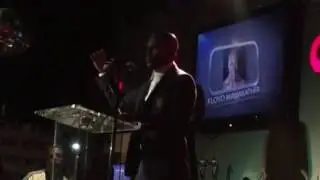 Floyd Mayweather Jr. Accepts Boxing Writers Assn. Of America fighter of year award