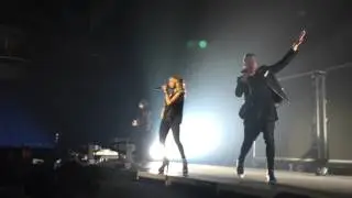 Na Na Na - Pentatonix (Live in Tulsa/Front Row)