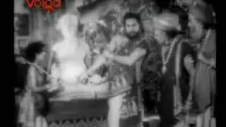 Mahakavi Kalidasu - Draupadya Panduthanayaah