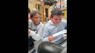 Buscando novia para mi hermano Aparato