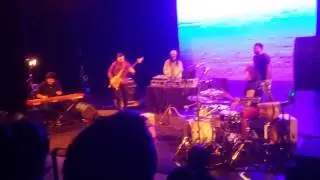 Yissy Garica live