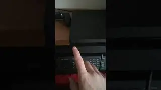 Не включается ps4 slim, помогите как включить!?