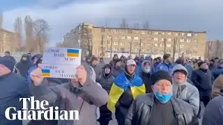 Ukrainians protest against reported mayor kidnapping