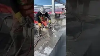 Saw cutting thick blocks with the Dragon Ring Saw