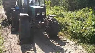MTZ1221.2 Буксует,провалился прицэп.