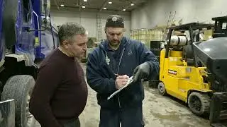 Truck Service EV - 2156 Rue de la Metropole, Longueuil, QC J4G1R5