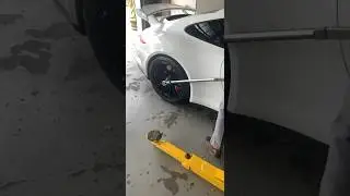 What's the torque spec? #porsche #mechanic #technician #shorts