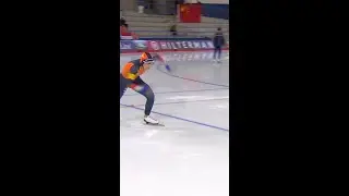 BUSINESS AS USUAL - Women's 1st 500m - Speed Skating World Cup - Calgary
