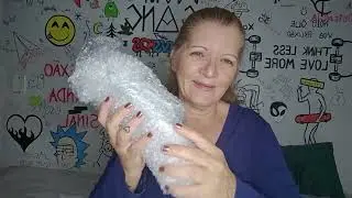 ASMR-ABRINDO PRESENTE RECEBIDO DE INSCRITA 🥱😴#asmrpararelaxar #sonsdemastigacao #durmarapido