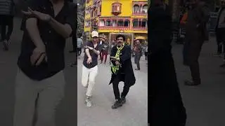 Foreigner enjoying Pakistan culture, dancing with locals #TravelPakistan #Culture #DanceWithlLocal