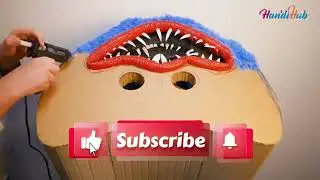 Learn Huggy Wuggy mask from Cardboard DIY @handihub