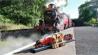 LEGO&reg; Harry Potter&trade; | LEGO Hogwarts Express&trade; Play & Stay Competition