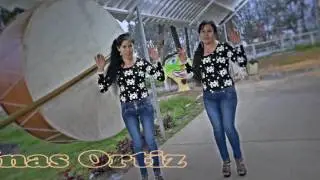 Hnas Ortiz.- Nacimos para Querernos ( D.R) Huayno