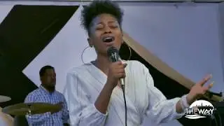 Sunday Morning Praise & Worship - Pastor Darrell Evans