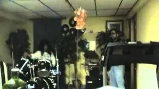 hippy hippy shake by rich and josue