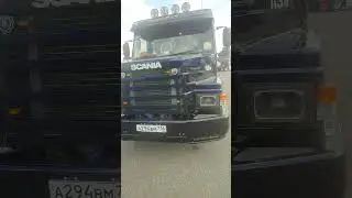 Scania T143
