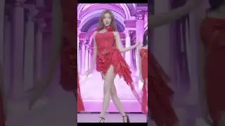 Twice iconic moments #twice #nayeon #mina #sana #jihyo #dahyun  #momo