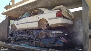 CRUSHING CAR'S FLAT With My CAR CRUSHER.  04 Mercedes C230 😁😁