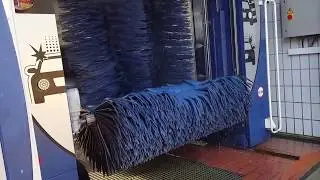 Autofolie - Mattfolie richtig reinigen  Washtec Softcare Primo | Waschanlage