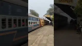 🚆Bagha Jatin Express 🚦#ytshorts #shortsfeed #railway #indianrailways