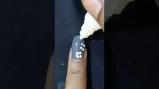 simple flower nail art design #nailart #subscribe #youtubeshorts #trending #viralvideo 💅 👌 👍 ✨️ ❤️
