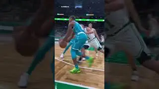 Payton Pritchard Playing LOCKDOWN Defense on Dennis Smith Jr! 😳
