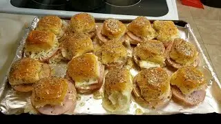 HOW TO MAKE HAM SLIDER | CANADIAN BACON SLIDER RECIPE