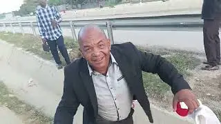 Pastor juan Carlos Garc&iacute;a en la calle  la sircumbalacion santiago