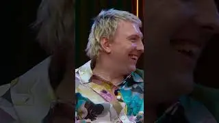 Bob Mortimer's Toby Carvery gold card! #bobmortimer #jimmycarr #lastonelaughing @PrimeVideoUK