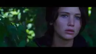 THE HUNGER GAMES - Foxface Stealing Food