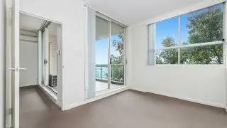 C208/81-86 Courallie Ave Homebush West