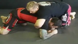 Erik Paulson - Modern Gladiator Fight Gear - Chest Squeeze to Darce Choke.MOV