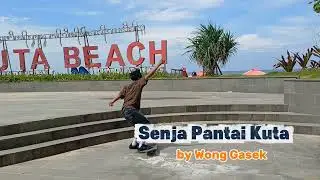 SENJA PANTAI KUTA. Cipt: Wong Gasek