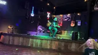 &ldquo;Damn Good Goodbye&rdquo; (Mike Ryan) - Brodie Lovelace Acoustic Live @ 22 Lounge Bar & Grill