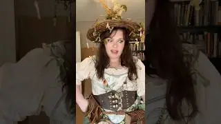 I love this outfit so much 🍃 #witchy #witch #fantasy #ootd #renaissancefaire #cottagecore