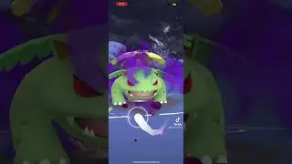 Shadow Shiny Venusaur is Incredible