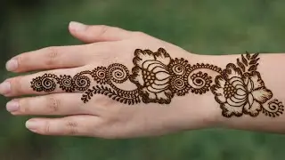Simple & Elegant Back Hand Mehndi Design 🌸 | Easy Floral Mehndi for Beginners