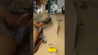 Router table, made with scrap wood, in an hour. 🤔😁