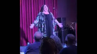 Jennifer Bennett sings 