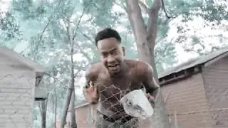 Rezie GetEm ft Omg JT - Extra Messy