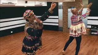 Teen Taali 2017 - Garba and Dandiya dance training - Karan Jodhani