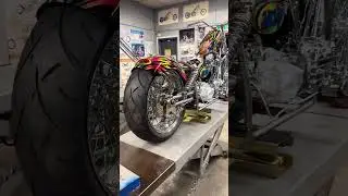 Cool things happening! #rickfairless #custommotorcycle #harleydavidson #strokersicehouse 