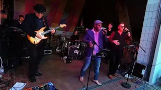 Groove-T, plays Treasure, live in Volkach/Germany, May 2017