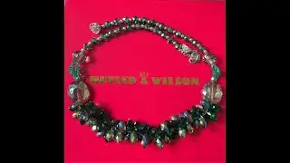 #JKTreasures.co.uk: Fab Butler & Wilson sparkling green crystal cluster necklace with magnetic clasp